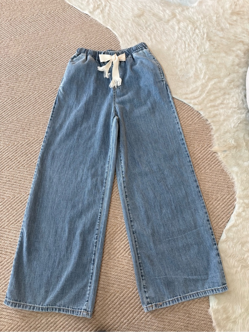 Wide Leg Light Blue Women's Jeans with Drawstring